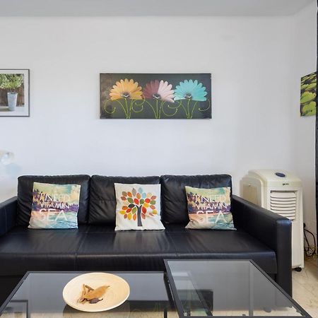 Apartment With Private Garden ปูแอร์โตเดลาครูซ ภายนอก รูปภาพ