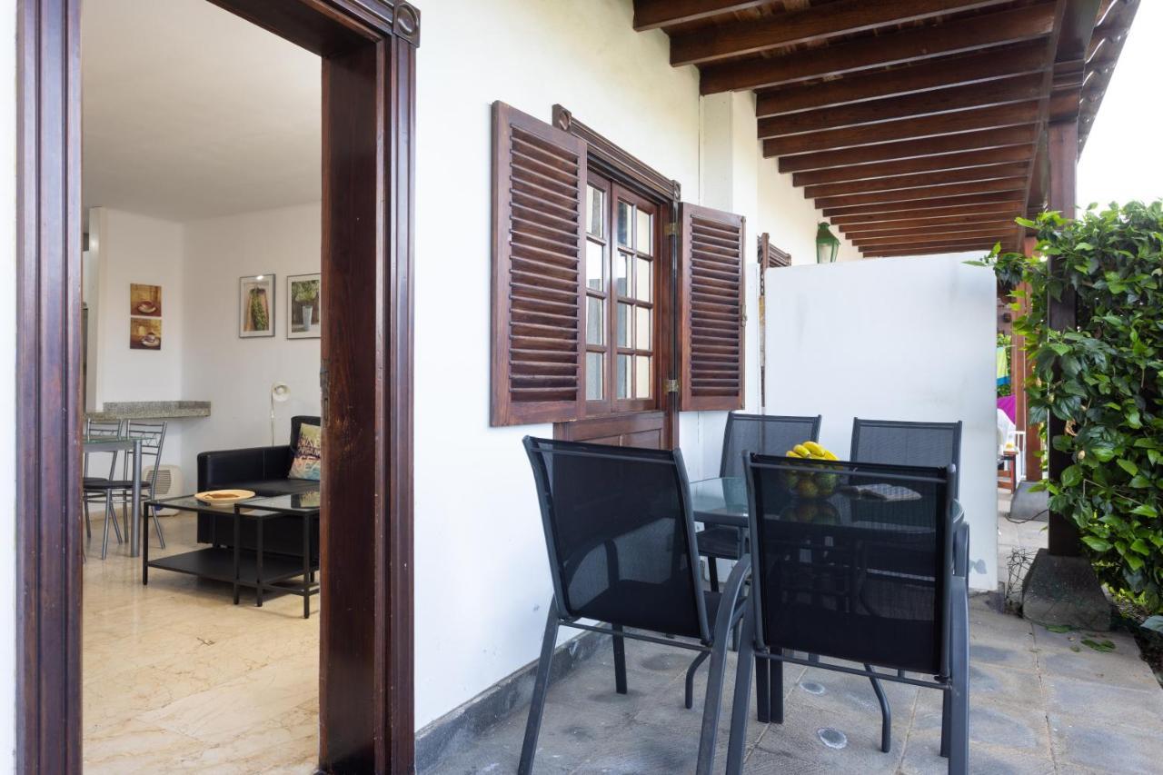Apartment With Private Garden ปูแอร์โตเดลาครูซ ภายนอก รูปภาพ
