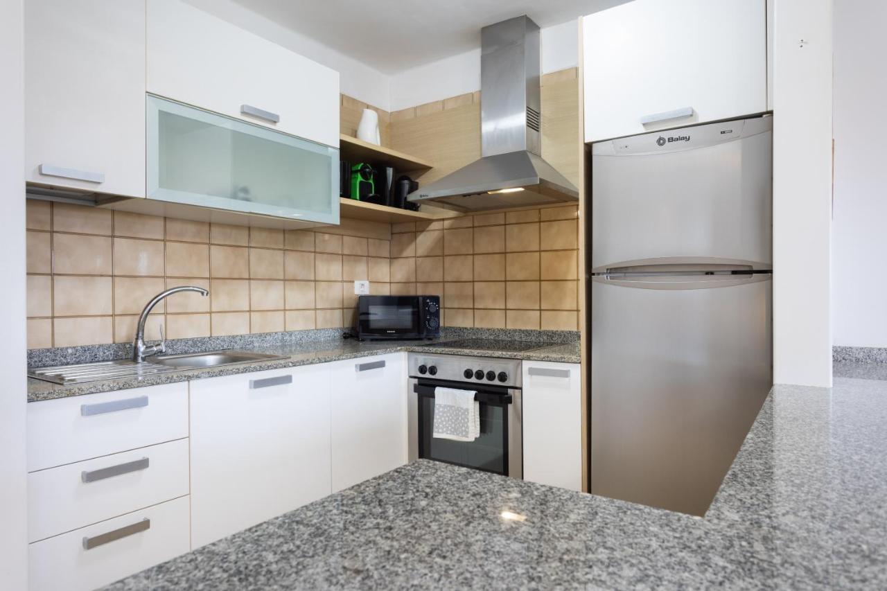 Apartment With Private Garden ปูแอร์โตเดลาครูซ ภายนอก รูปภาพ