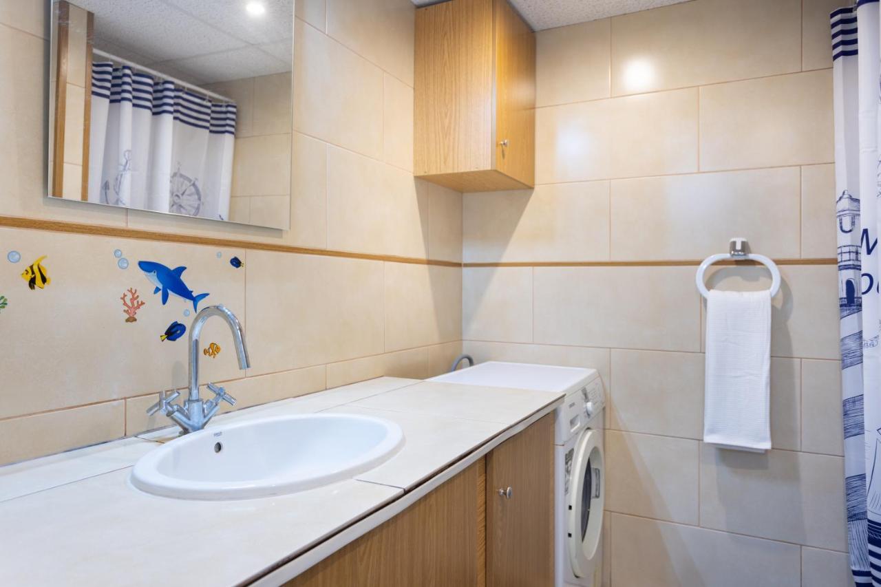 Apartment With Private Garden ปูแอร์โตเดลาครูซ ภายนอก รูปภาพ
