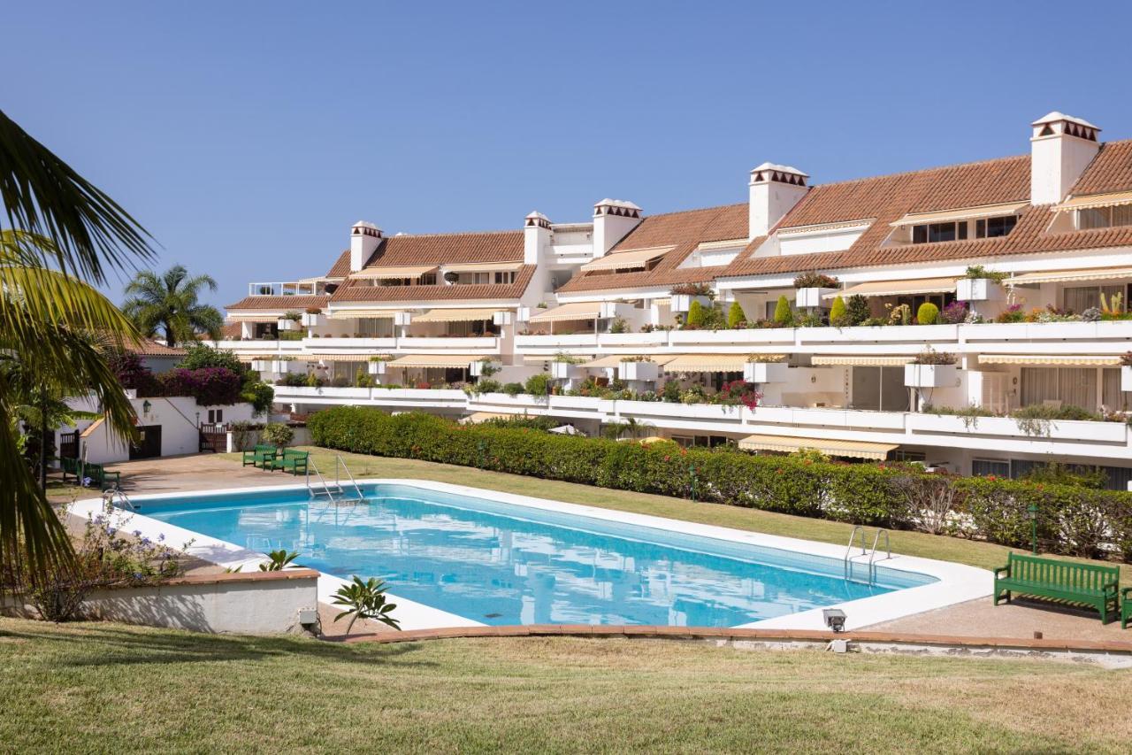 Apartment With Private Garden ปูแอร์โตเดลาครูซ ภายนอก รูปภาพ